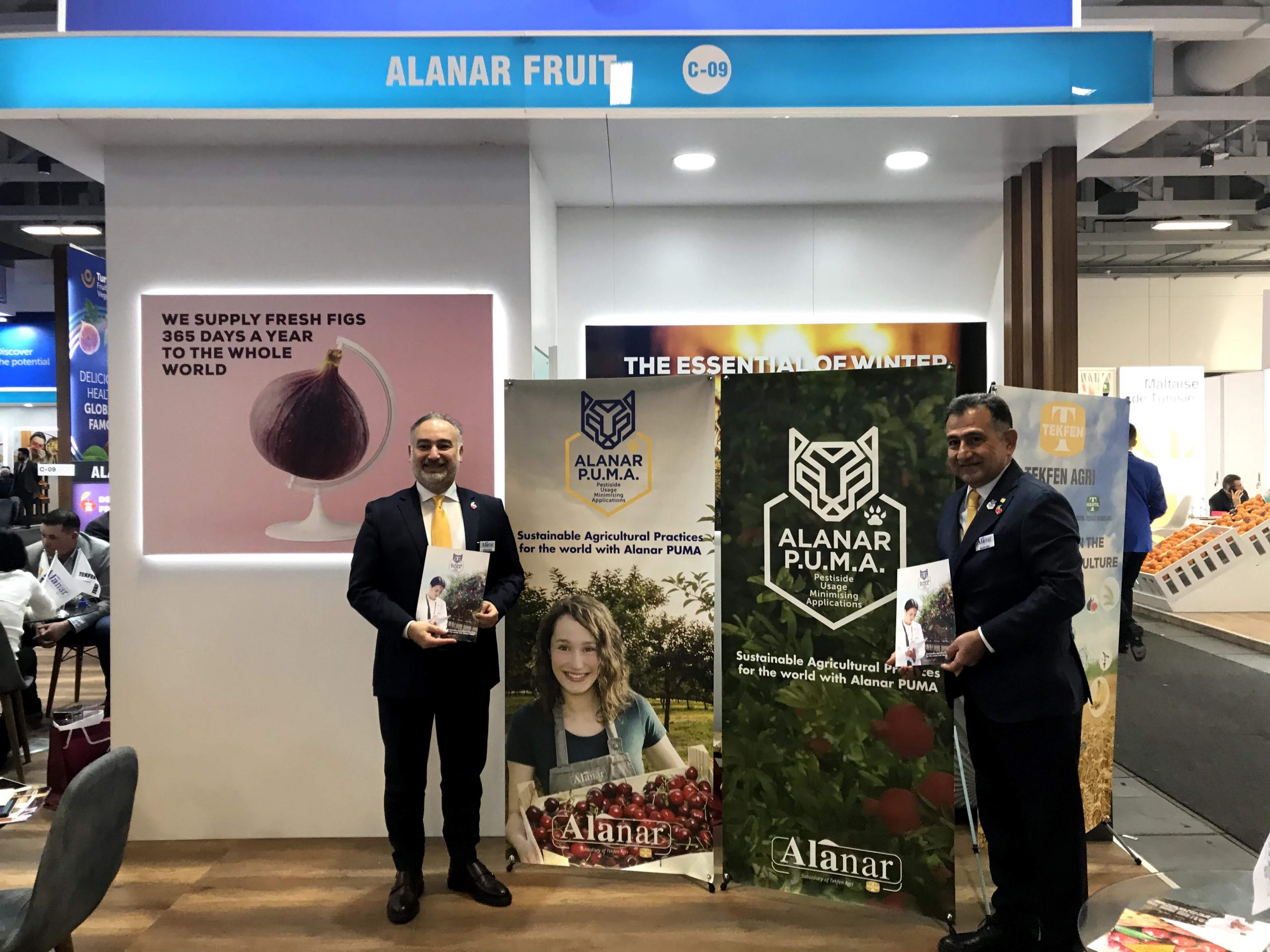 Питомник растений агро. Зерновая курица. Аланар агро. Уродства суточного молодняка птицы. Аланар агро.