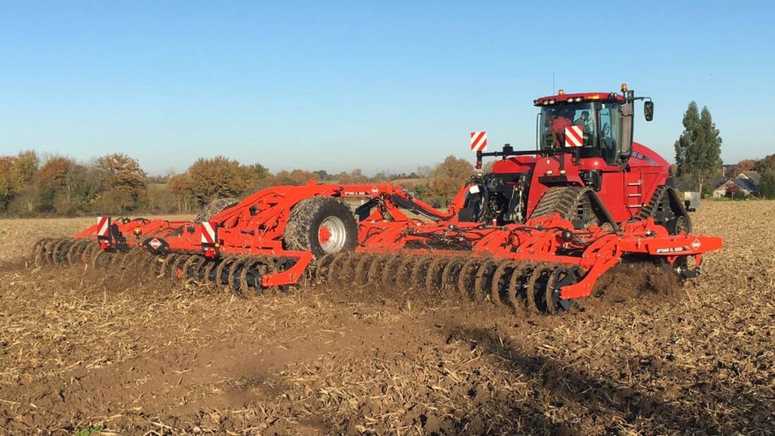 High Work Rate From Kuhn’s 12m Cultivator