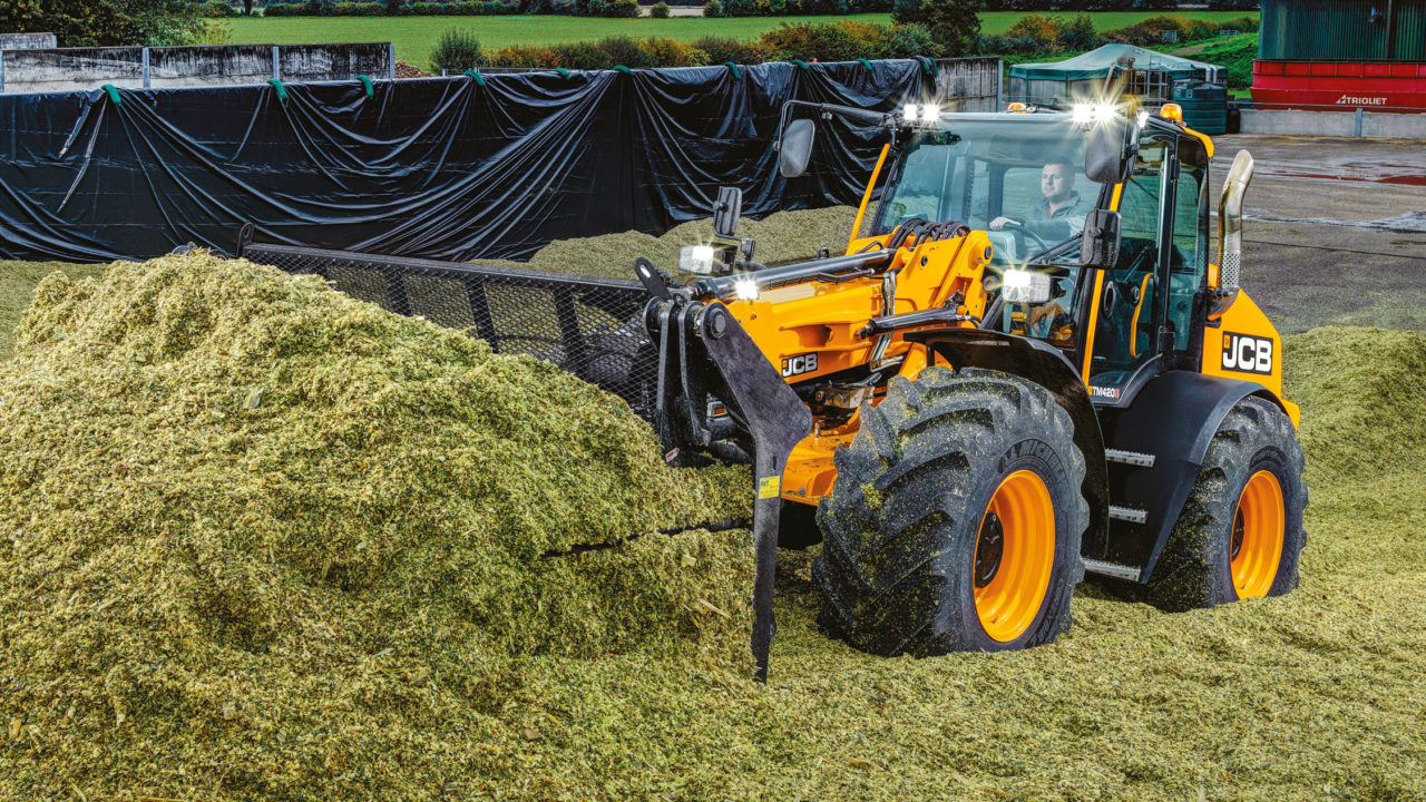 First Showing for Flagship JCB Handler at Scotgrass 2022