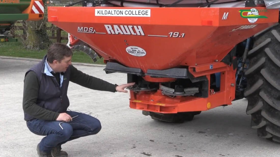 How Does a GPS Fertiliser Spreader Actually Work?