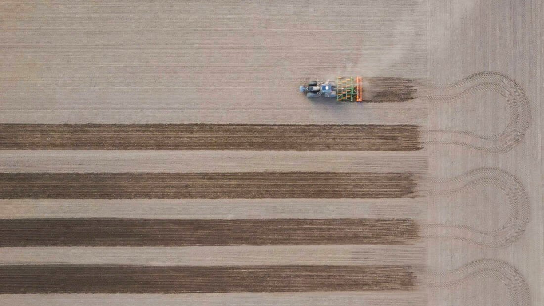 Valtra to Automate Headland Turns