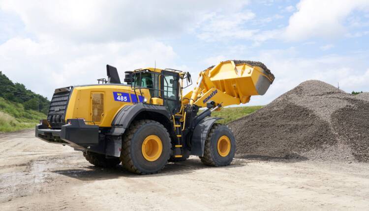 Komatsu WA485-11